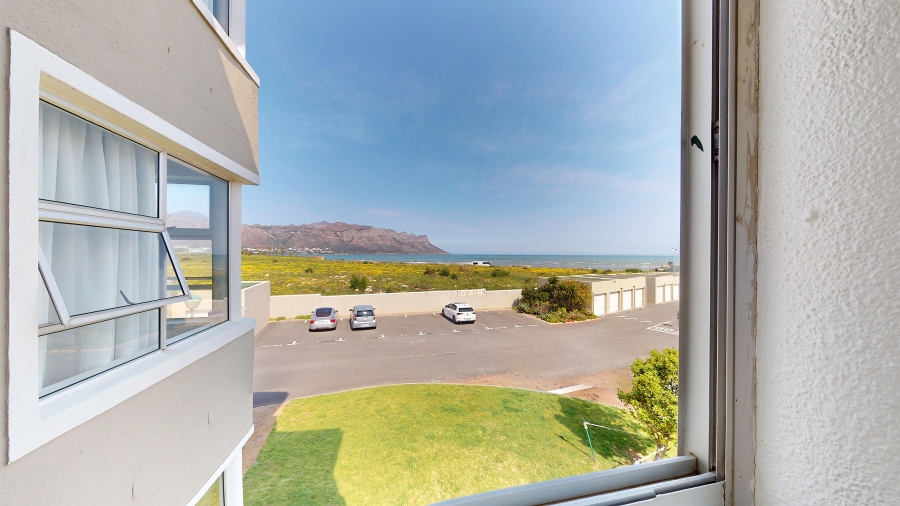 1 Bedroom Property for Sale in Greenways Golf Estate Western Cape